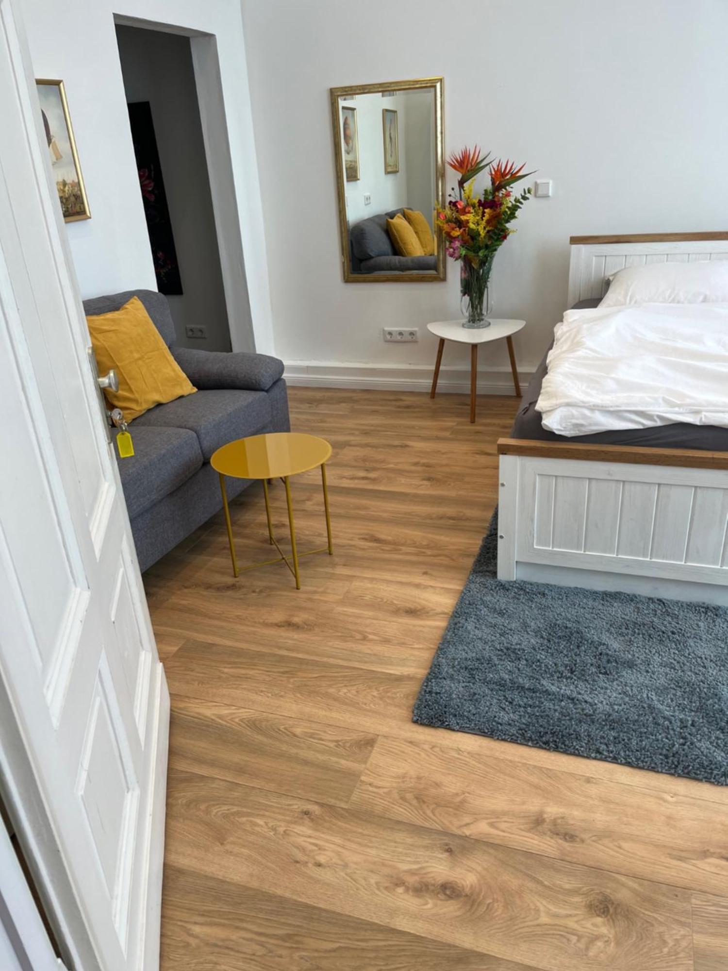 Moderne Wohnung In Der Innenstadt Von Bad Oeynhausen Bagian luar foto